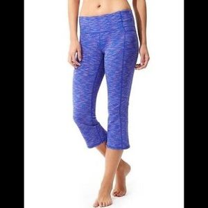 Athleta Energy Power Up Crop
